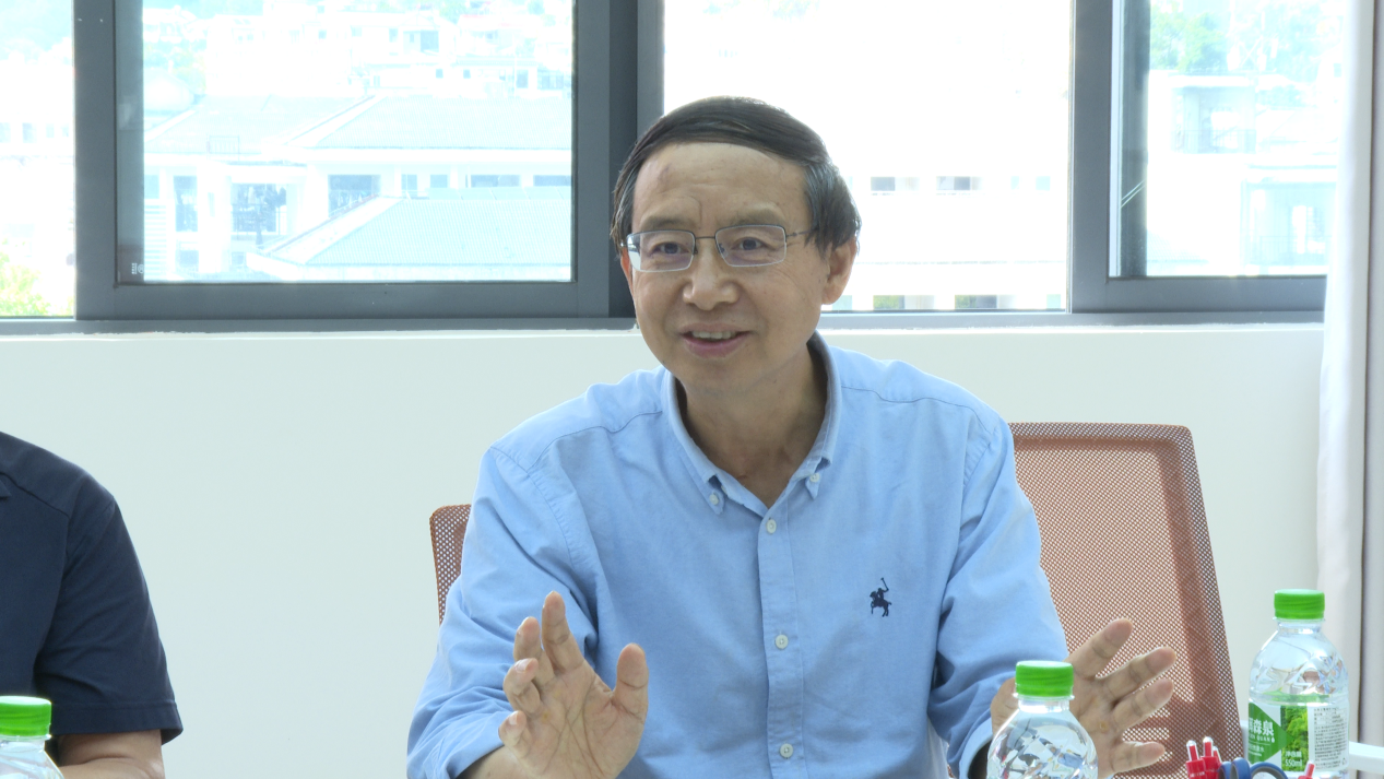 杨显俊