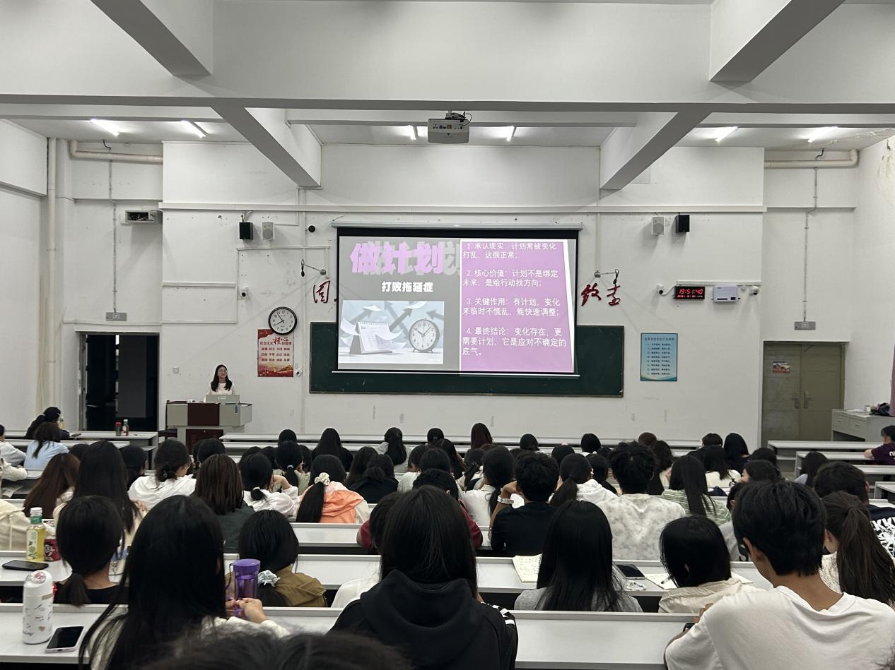 870B8CF031B93245B7BAD6380F725F57