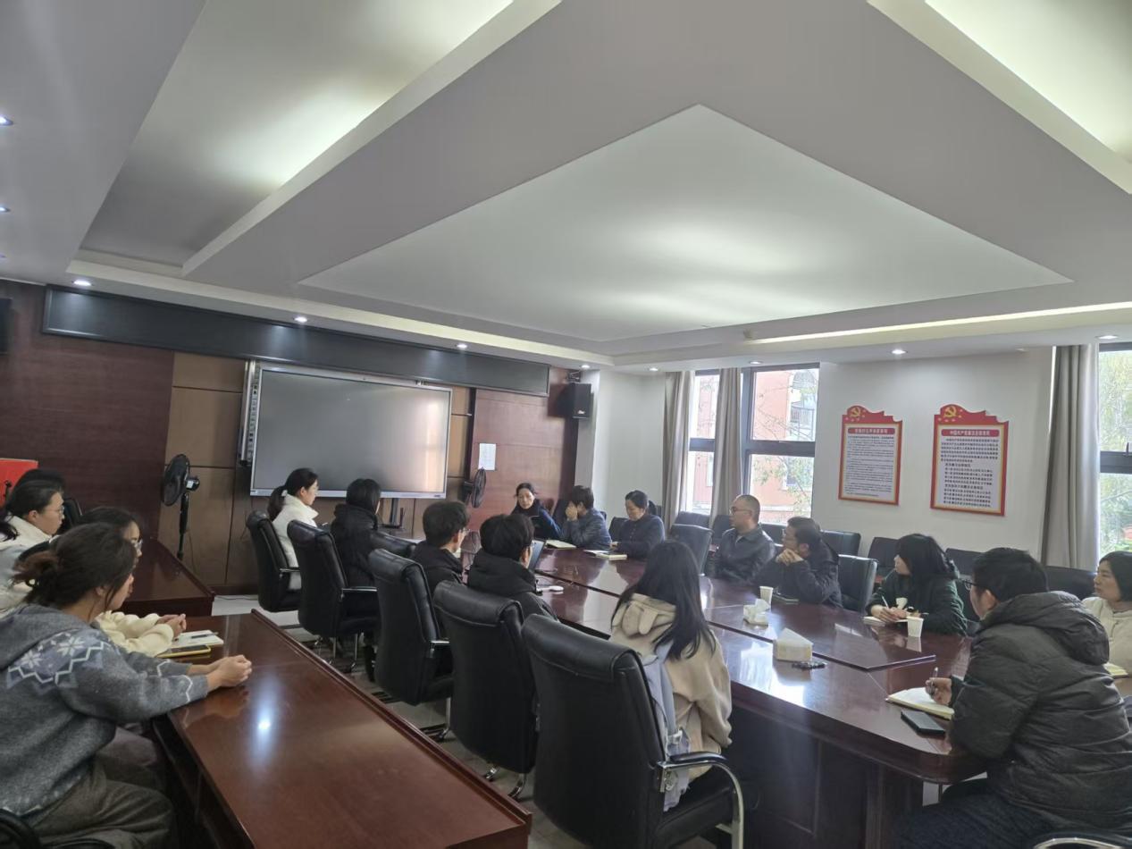 mmexport1764059594597