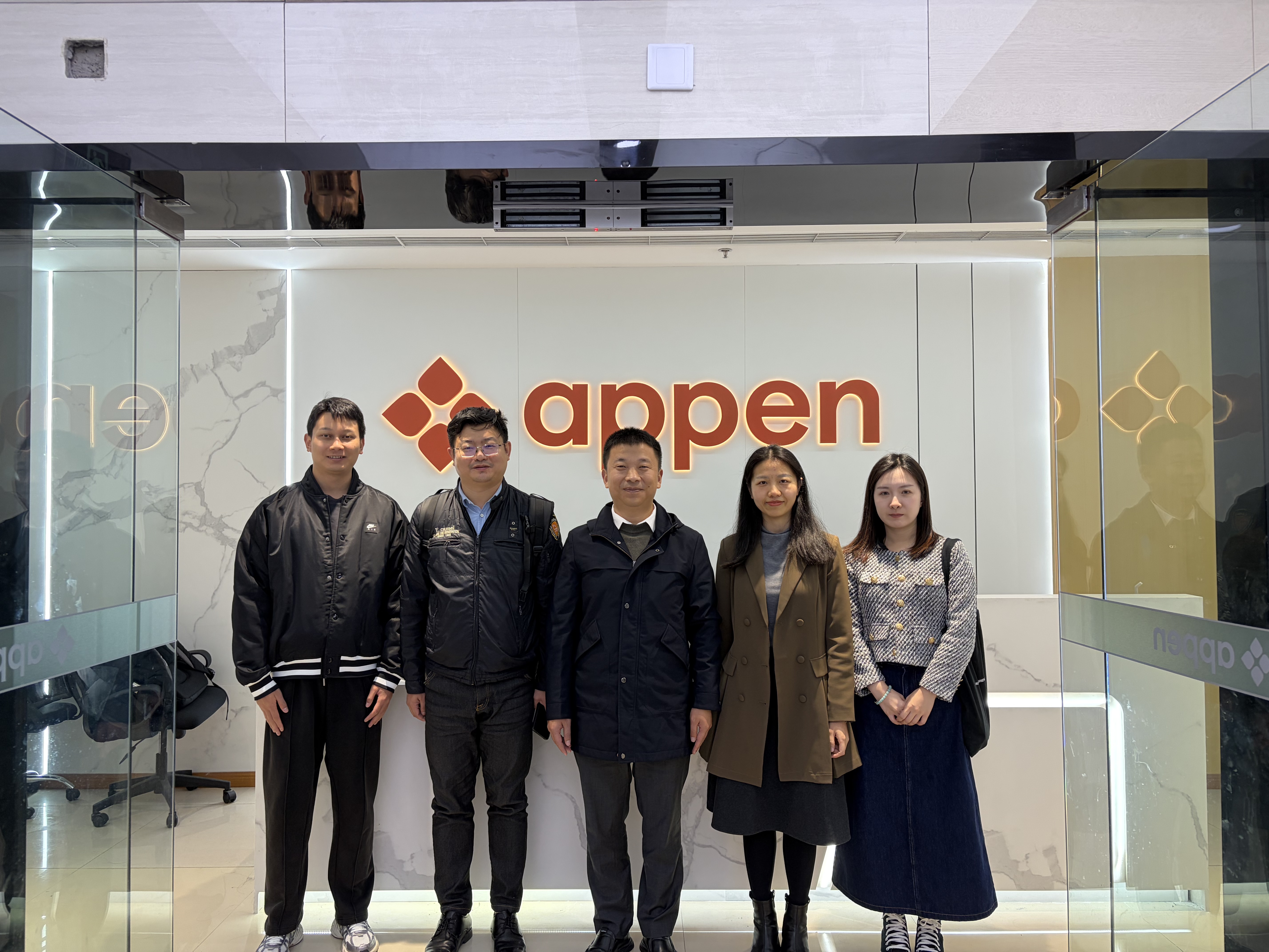 mmexport1763606693723