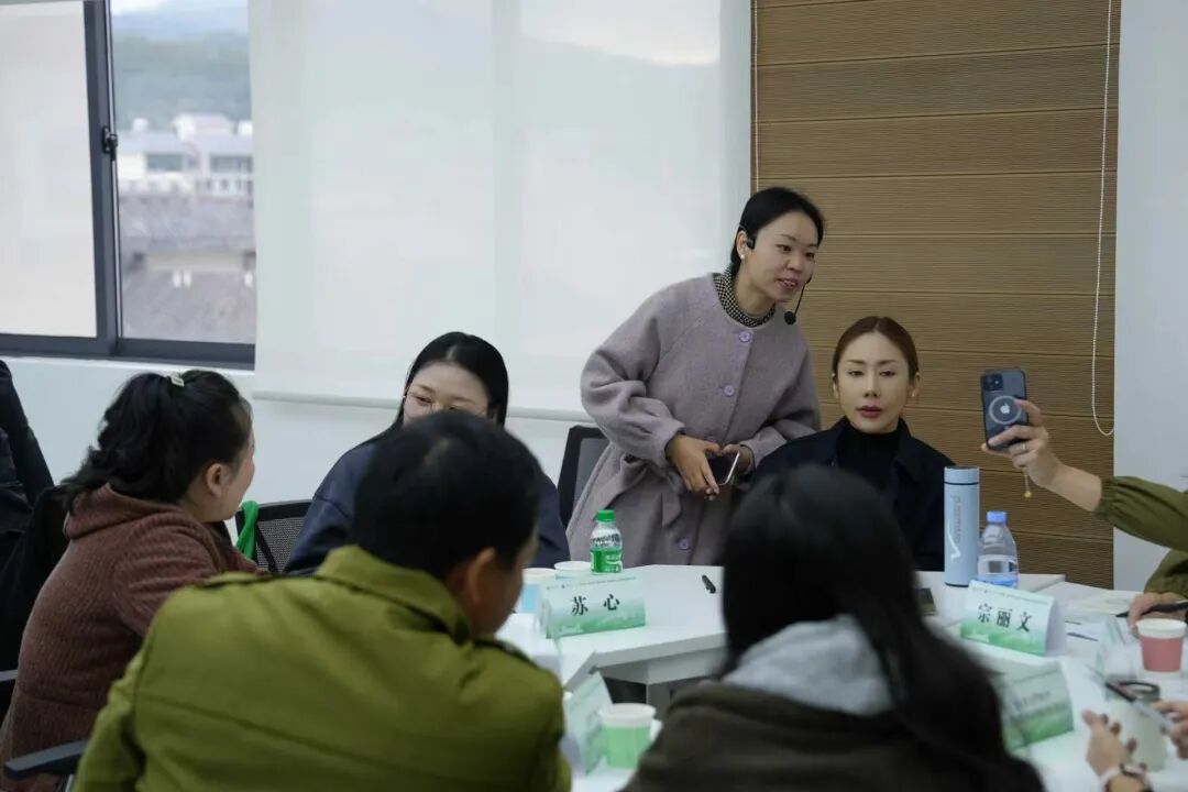 e907121c9733c8170523341a7db7d48eab1bc183