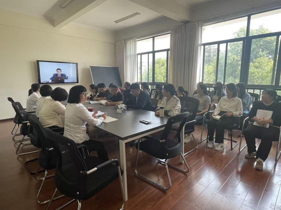 62fbaac329e9da170a462a3bb9a4f33e