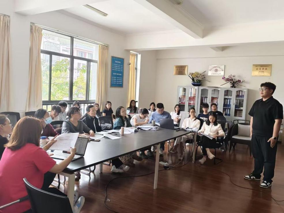 1f572615f2dc953c38e6e9d933626472